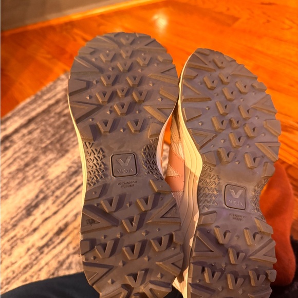 Veja Venturi sneakers - beige/pink size 39 - in great condition - Picture 6 of 6